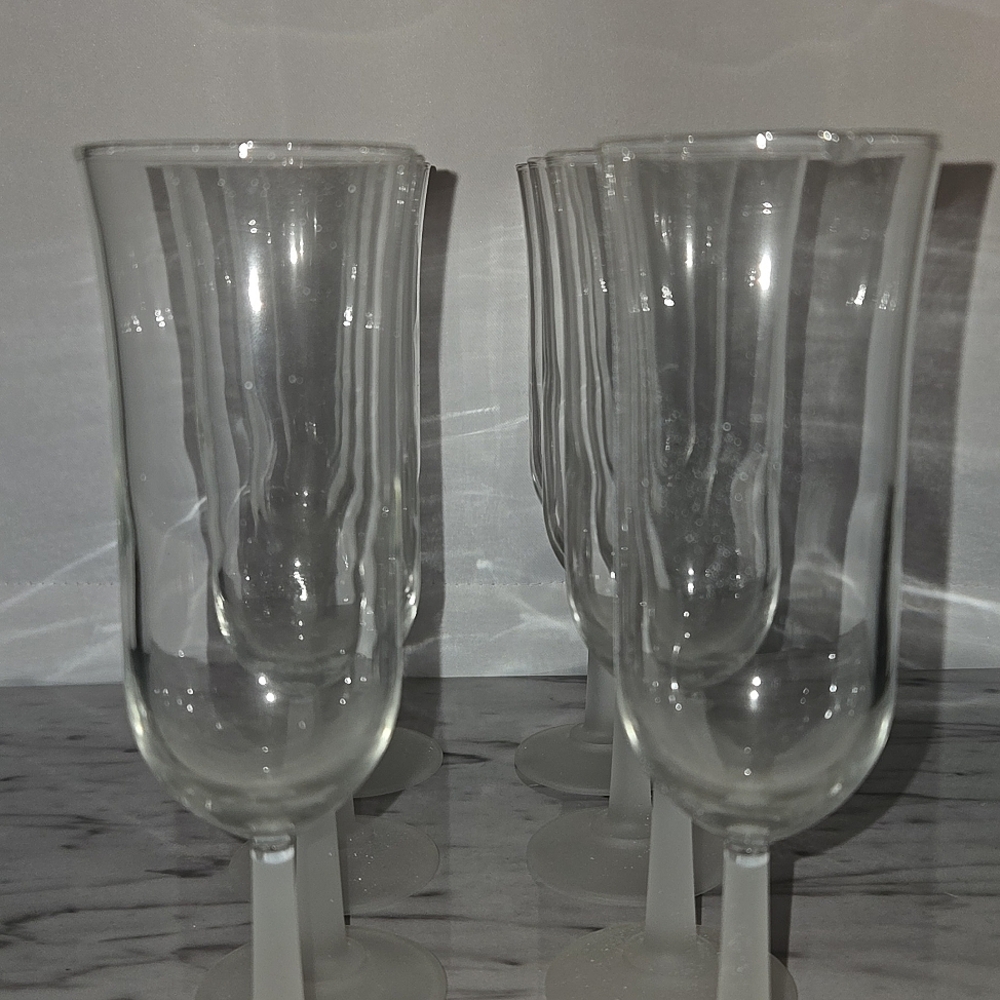Vintage Frosted Stem Champagne Flute Glasses - Picture 4 of 7